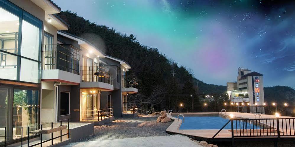 Aria Pension Hotell Namhae Exteriör bild